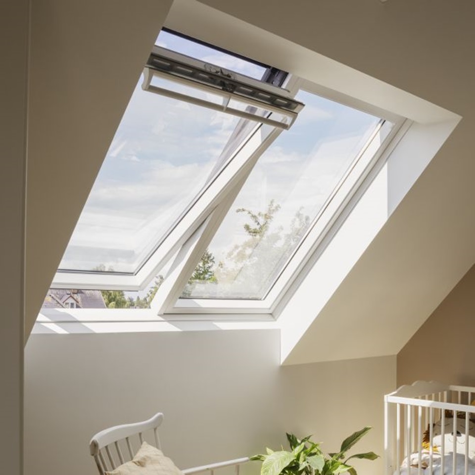 VELUX GGLS 2in1 roof window | theroofwindowstore